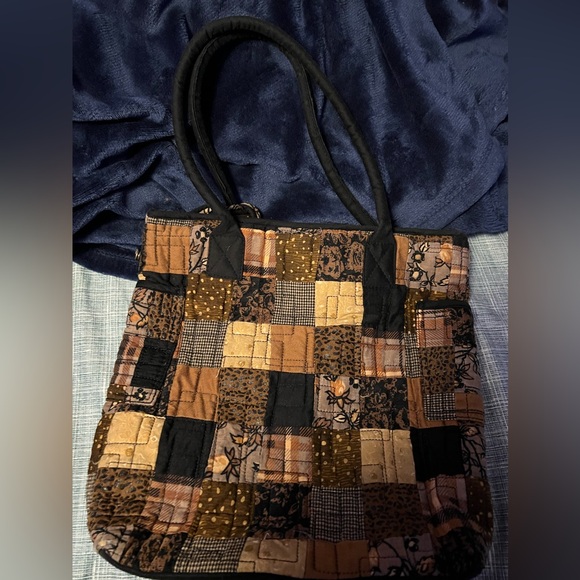 Perfect perfect condition Donna Sharp purse❣️ - Picture 2 of 7